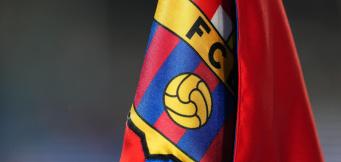 Anthony Gordon signs for Barcelona
