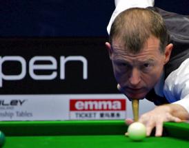 Steve Davis is one of the best British snooker players